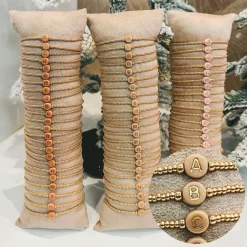 DAMES Mooi! Jewels Sieraden^Armband met beige letter | Goud