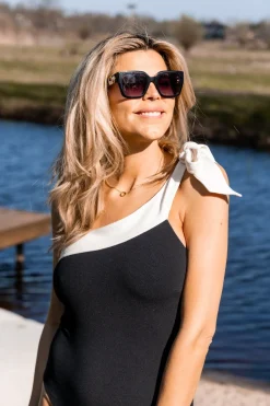 DAMES JOSH V Zwemkleding | Zwemkleding^Badpak Azine | Black creme white |