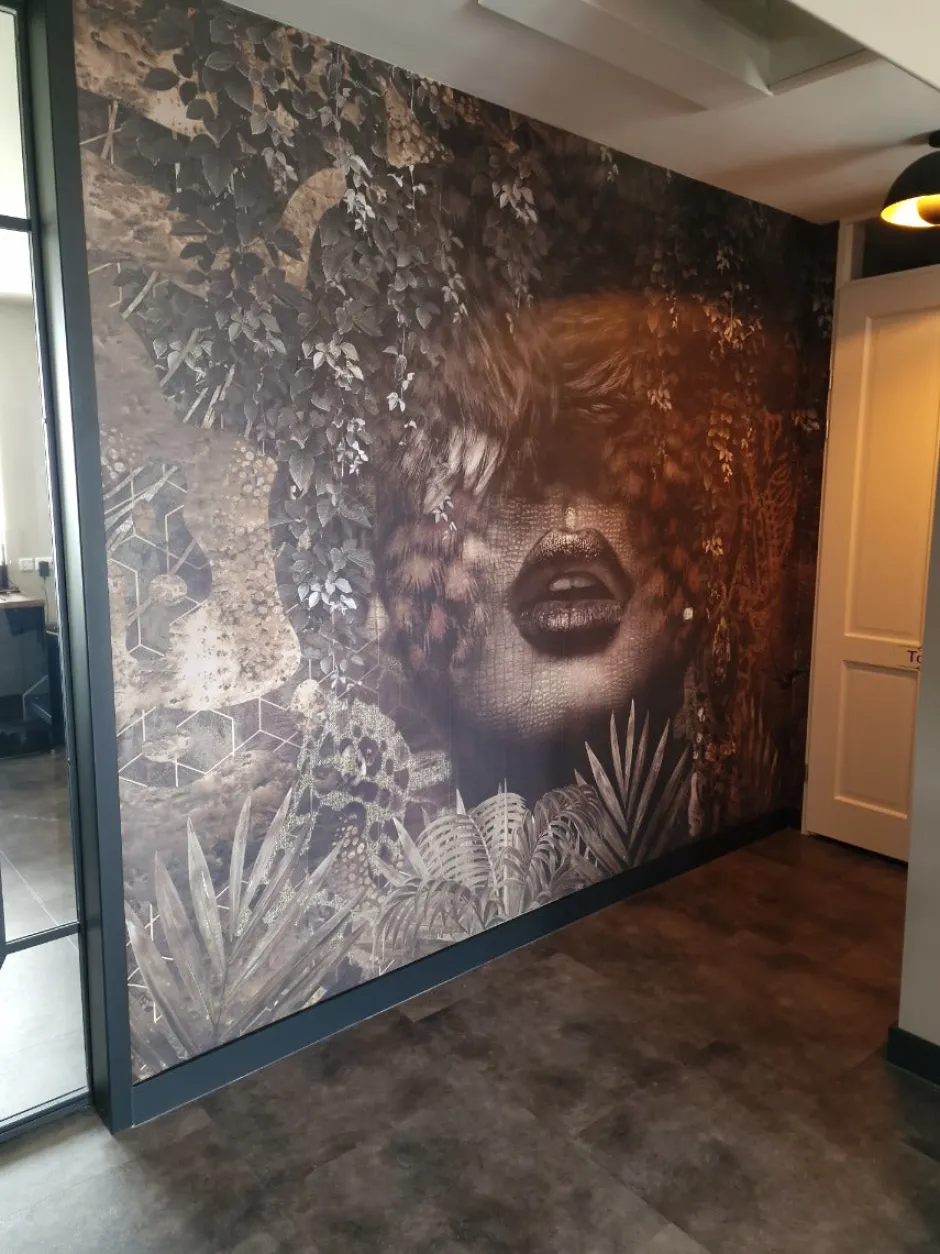 Poespas Home Behang^Behang Vrouw