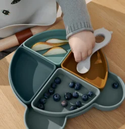 Poespas Kinderservies^Kinderbord met vakjes Arne | Liewood