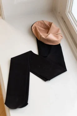 DAMES Studio Poespas Overige Accessoires | Snøpskes^Panty Emma | Zwart gevoerd | 200 Den |