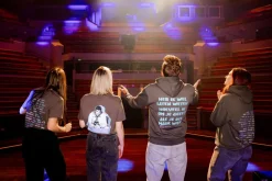 DAMES/Heren Studio Poespas Heren | Vesten^Signed t-shirt | Jaap Reesema merch