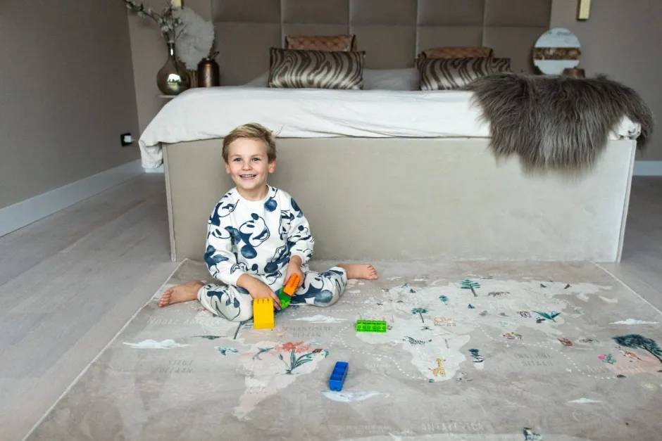 Poespas Home Speelgoed | Vloerkleden^Speelkleed vlieg met me mee | Nederlands