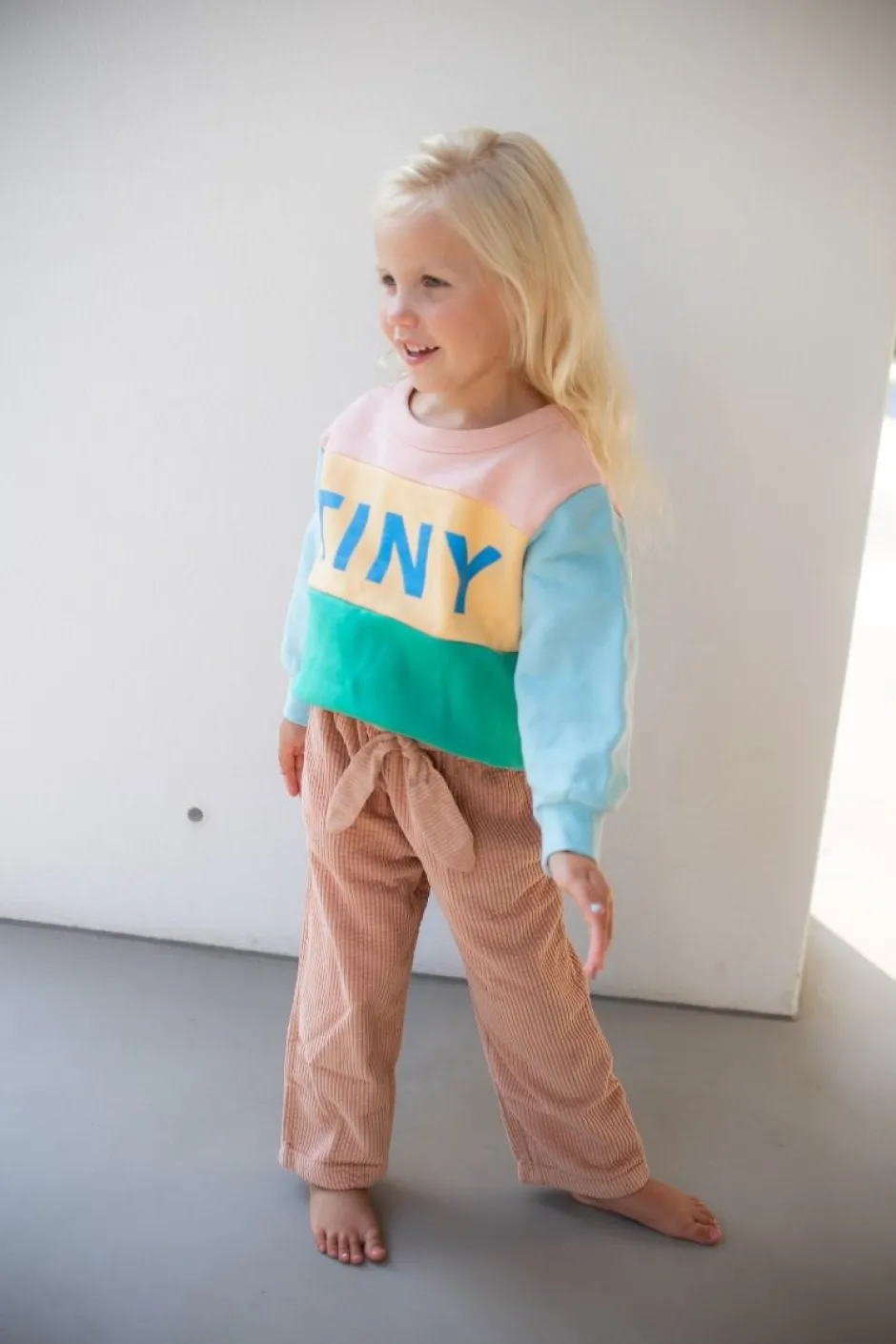 Tinycottons Truien & Vesten^Sweatshirt colourblock | Wild rose/emerald |