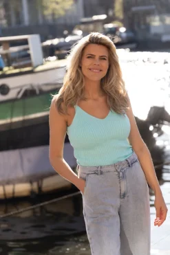 DAMES Poespas Basics | Tops^Top V-vibe | St Tropez | Studio